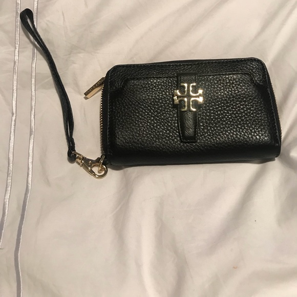 Tory Burch Handbags - NWT Tory Burch Wallet/wristlet